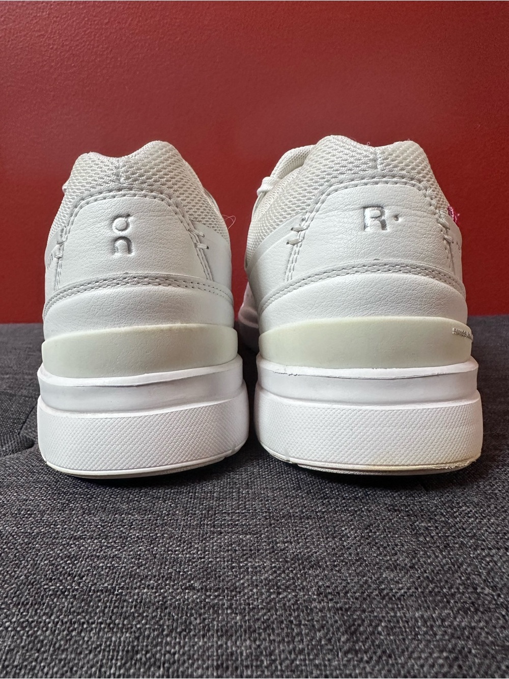 On Cloud The Roger Advantage All White Leather Sneaker Size Women’s US 9.5 - Picture 11 of 15
